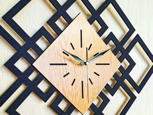 DEKORACYJNY DREWNIANY ZEGAR, NOWOCZESNY, LOFT, STYL INDUSTRIALNY, DREWNO,MINIMALISTYCZNY, GEOMETRYCZNY, LOFTOWY , CZARNY - DĄB ZŁOTY