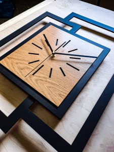 DUŻY, NOWOCZESNY ZEGAR ŚCIENNY,GEOMETRYCZNY,  PROSTOKĄT, ABSTRAKCYJNY, MINIMALISTYCZNY, LOFT, HANDMADE, DREWNO, ZŁOTY DĄB 44 x 56 cm 