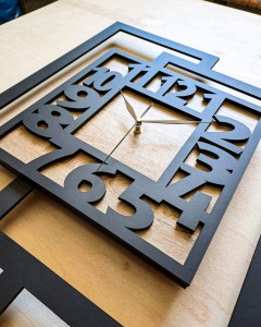 DUŻY, NOWOCZESNY ZEGAR ŚCIENNY,GEOMETRYCZNY, DO SALONU, MINIMALISTYCZNY, LOFT, HANDMADE, DREWNO, 44 x 56 cm