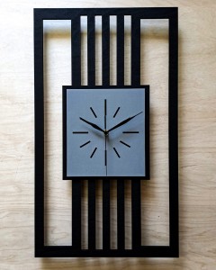 DUŻY, MINIMALISTYCZNY, NOWOCZESNY ZEGAR ŚCIENNY, LAMELE, INDUSTRIALNY, GEOMETRYCZNY, DO SALONU, MINIMALISTYCZNY, LOFT, HANDMADE, DREWNIANY, 35 x 60 cm, PIONOWY, CZARNY/ SZARY, CICHY