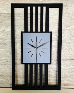 DUŻY, MINIMALISTYCZNY, NOWOCZESNY ZEGAR ŚCIENNY, LAMELE, INDUSTRIALNY, GEOMETRYCZNY, DO SALONU, MINIMALISTYCZNY, LOFT, HANDMADE, DREWNIANY, 35 x 60 cm, PIONOWY, CZARNY/ SZARY, CICHY