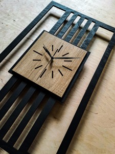 DUŻY, MINIMALISTYCZNY, NOWOCZESNY ZEGAR ŚCIENNY, LAMELE, INDUSTRIALNY, GEOMETRYCZNY, DO SALONU, MINIMALISTYCZNY, LOFT, HANDMADE, DREWNIANY, 35 x 60 cm, PIONOWY, CZARNY/ DĄB SONOMA, CICHY