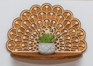 ETAGERE AJOURÉE, PLATEAU FLEURI, PAON, BELLE DÉCORATION MURALE