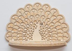 ETAGERE AJOURÉE, PLATEAU FLEURI, PAON, BELLE DÉCORATION MURALE