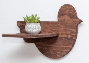 ETAGERE AJOURÉE, BANC DE FLEURS, OISEAU, BELLE DÉCORATION MURALE