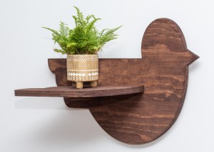 ETAGERE AJOURÉE, BANC DE FLEURS, OISEAU, BELLE DÉCORATION MURALE