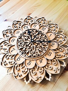 DEKORACYJNY,  DREWNIANY, AŻUROWY ZEGAR ŚCIENNY, MANDALA, WIELOWARSTWOWY, GLAMOUR, VINTAGE, SHABBY CHIC, BEJCA KASZTAN