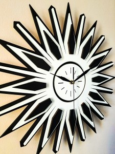 DEKORACYJNY,  DREWNIANY, AŻUROWY ZEGAR ŚCIENNY, RETRO, MID CENTURY MODERN, SUNBURST