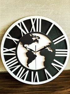 DEKORACYJNY,  DREWNIANY, AŻUROWY ZEGAR ŚCIENNY, MAPA ŚWIATA