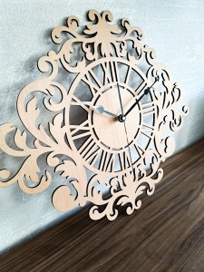 DEKORACYJNY,  DREWNIANY, AŻUROWY ZEGAR ŚCIENNY FRANCESCA,  VINTAGE ORNAMENT, BEJCA WIĄZ JAPOŃSKI