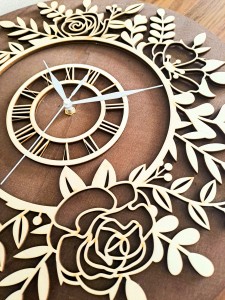 PIĘKNY, KWIATOWY ZEGAR AŻUROWY, VINTAGE,  DEKORACJA ŚCIANY, BEJCA CIEMNY ORZECH