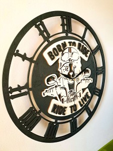 DREWNIANY ZEGAR MOTOCYKLOWY, KOT, PREZENT DLA MOTOCYKLISTY;)