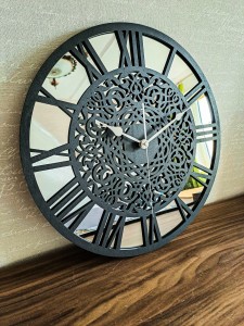 HORLOGE MIROIR DÉCORATIF AJOURÉ, ARGENT, MOTIF ORIENTAL, FAIT MAIN, NOIR
