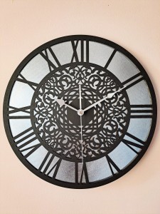 AŻUROWY, DEKORACYJNY ZEGAR  ŚCIENNY, SREBRNY/CZARNY, PIĘKNY, ORIENTALNY ORNAMENT, HANDMADE 