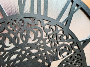 AŻUROWY, DEKORACYJNY ZEGAR  ŚCIENNY, SREBRNY/CZARNY, PIĘKNY, ORIENTALNY ORNAMENT, HANDMADE 