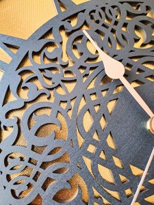 AŻUROWY, DEKORACYJNY ZEGAR ŚCIENNY, ZŁOTY/CZARNY, PIĘKNY, ORIENTALNY ORNAMENT, HANDMADE  