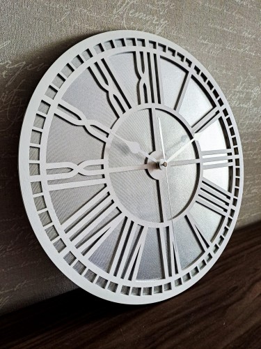 AŻUROWY, DEKORACYJNY ZEGAR ŚCIENNY, SREBRNY/BIAŁY, RZYMSKIE CYFRY, PIĘKNY ORNAMENT, HANDMADE  