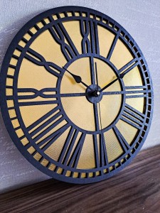 AŻUROWY, DEKORACYJNY ZEGAR ŚCIENNY, ZŁOTY/CZARNY, RZYMSKIE CYFRY, PIĘKNY ORNAMENT, HANDMADE 