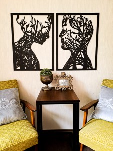 AŻUROWA, DREWNIANA DEKORACJA ŚCIENNA, PARA, TWARZE, DRZEWA, LAS,STYL SKANDYNAWSKI, LOFT 